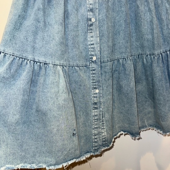 FRAYED HEM COLLARED DENIM MINI DRESS - Picture 11 of 12